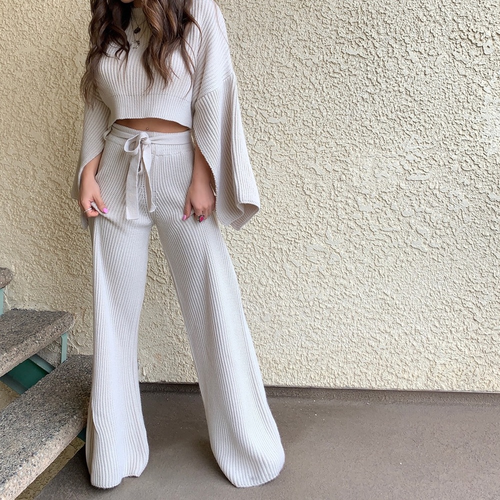 Nude 2 piece set